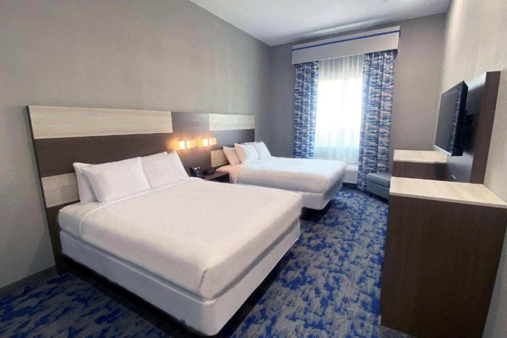Baymont By Wyndham Carlsbad Nm Hotel Bagian luar foto